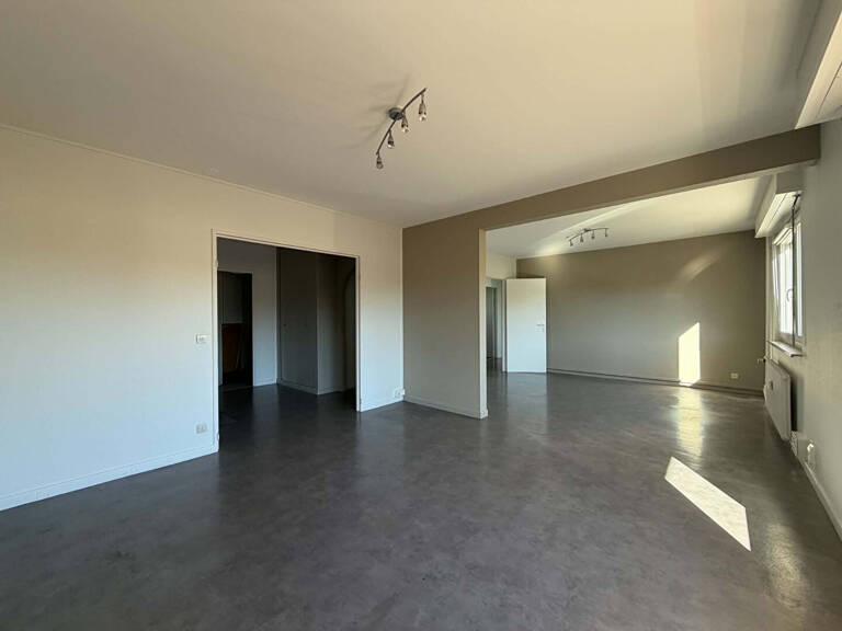BEL APPARTEMENT KINGERSHEIM — photo 1