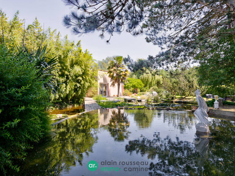 Maison unique au coeur de la nature — photo 1