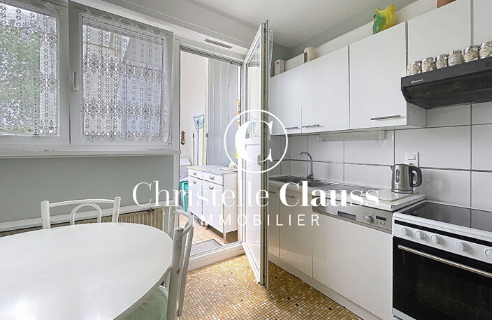 Appartement avec 3 terrasses, garage et cave — photo 3