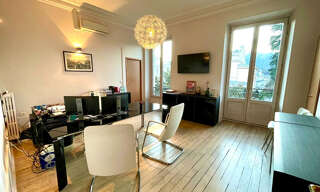 Bureau  163 m² à louer à Aix-les-Bains (73100)