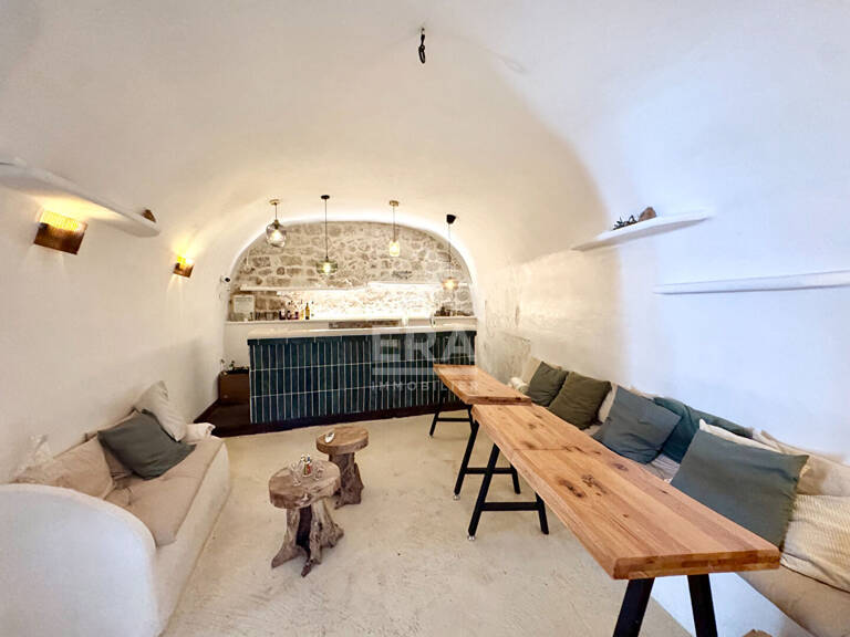 Local commercial Restaurant Saint Paul De Vence 85 m2 — photo 1