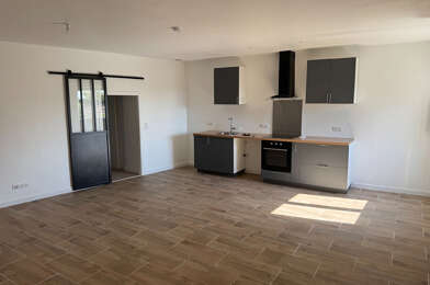 Appartement 3 pièces 807 €