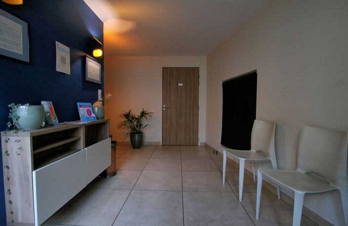 A VENDRE - APPARTEMENT T2 - SECTEUR CATHEDRALE — photo 4