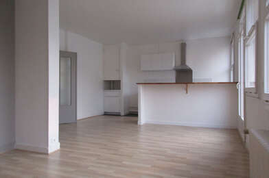 Appartement 3 pièces 890 €