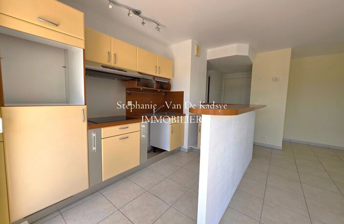 Appartement - 44m² - 1 chambre - balcon - parking — photo 2