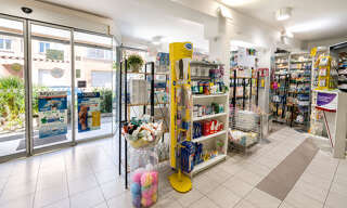 Commerce  128 m² à vendre à Marignane (13700)