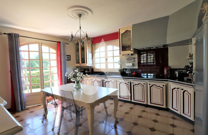 Bagneres de Bigorre villa de 9 pièces 168 m² — photo 4
