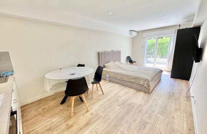 NICE OUEST / MADELEINE Local commercial — photo 3