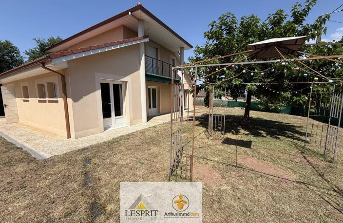 Charmante maison de 4 pièces à louer à Ussac — photo 2
