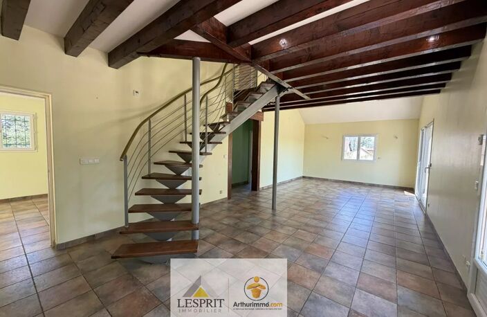 Charmante maison de 4 pièces à louer à Ussac — photo 3