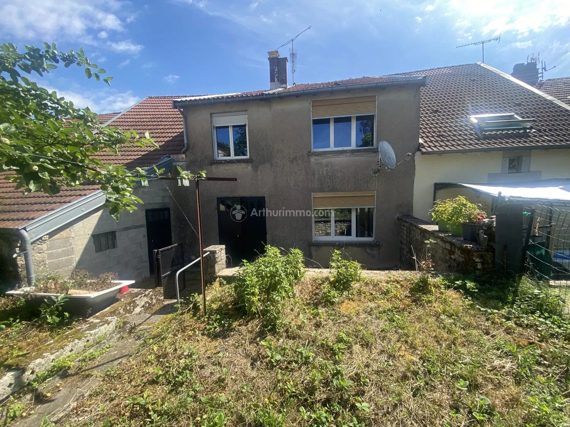 Maison 4 pièces 121 m² · à Grand · 121 m² · 59 900 €