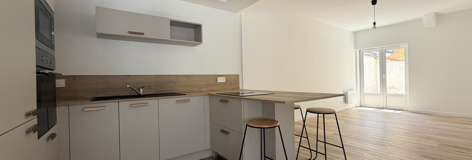 Maison   m² à vendre à Tours (37000)