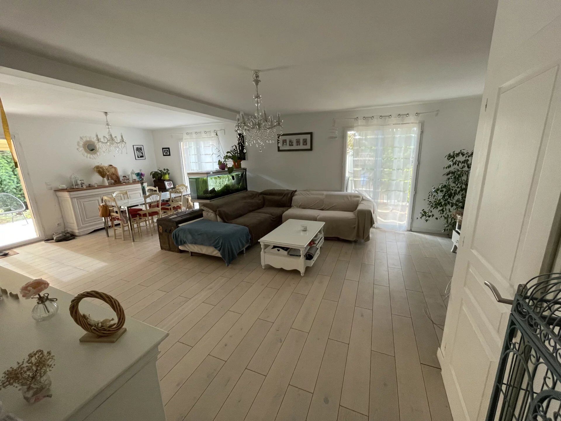 Acheter maison de 4 pièces 115 m² 435 000 € à Jouques (13490) : une annonce Arthurimmo.com — 3