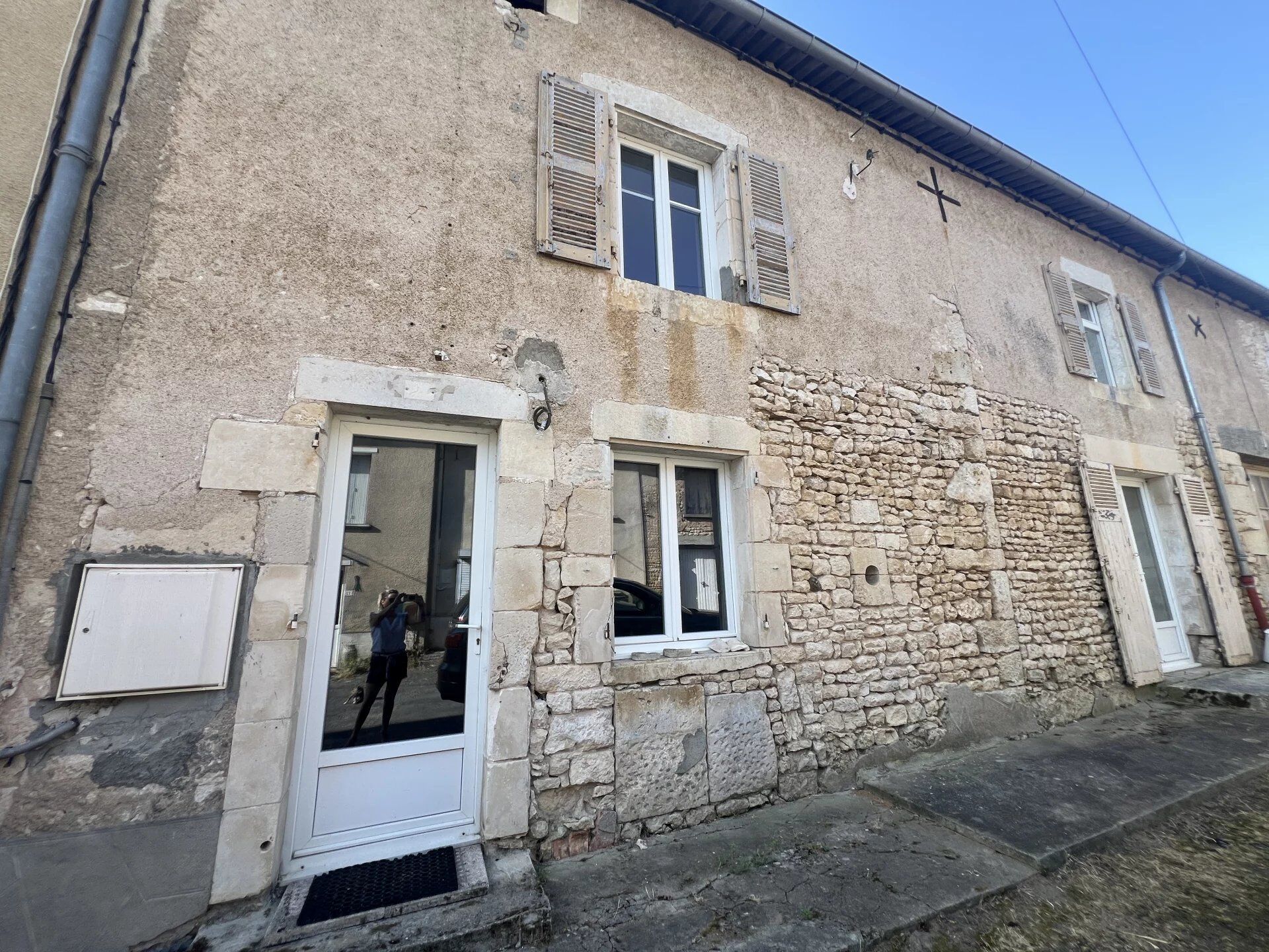 Acheter maison de 4 pièces 119 m² 79 000 € à Valdivienne (86300) : une annonce Arthurimmo.com — 5