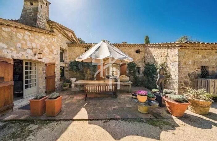 Mas provençal en pierre à la vente à Mougins avec vue panoramique — photo 2