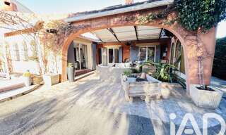 Maison 5 Pièces 215 m² à vendre à Rognonas (13870)