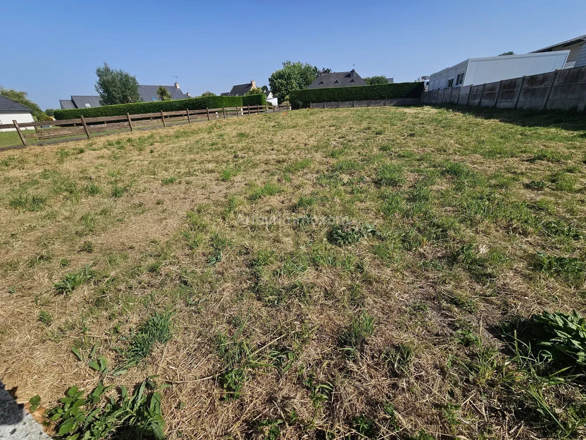 Vente Terrain 601 m2 à Ploumagoar · 66 000 €