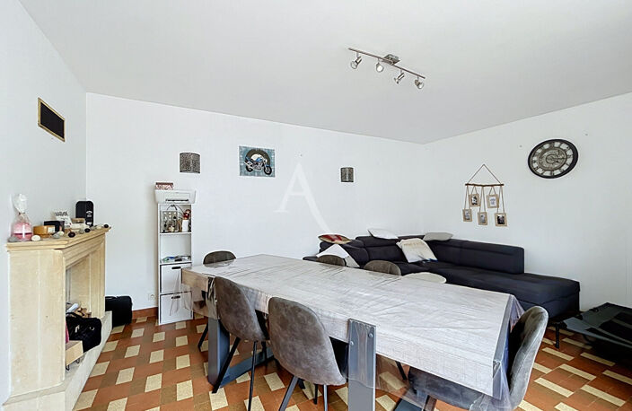 Maison avec vie de plain pied - 3 chambres - 127 m² - MARIGNE PEUTON — photo 2