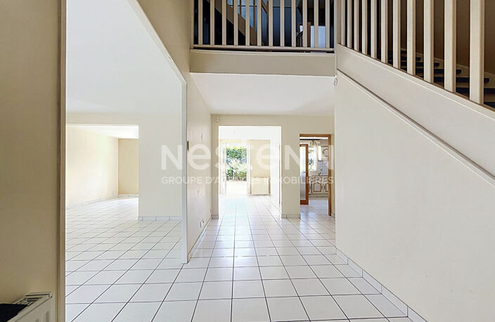 Maison familiale 6 pièces 5 chambres quartier Tillay à Saint Herblain — photo 2