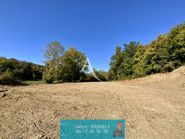 Terrain avec hangar  proche Saintes 275 m2 — photo 1