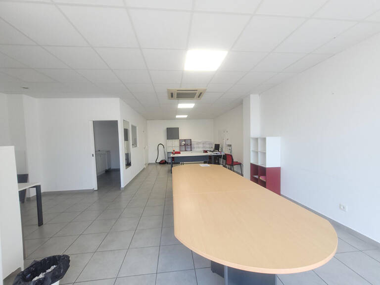 Local Montauban 59 m2 — photo 1