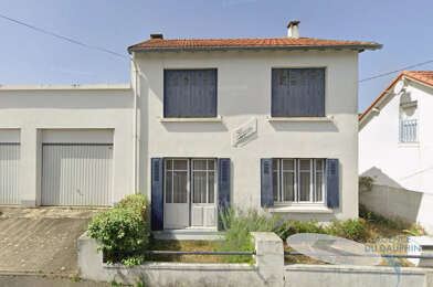 Maison 6 pièces 405600 €