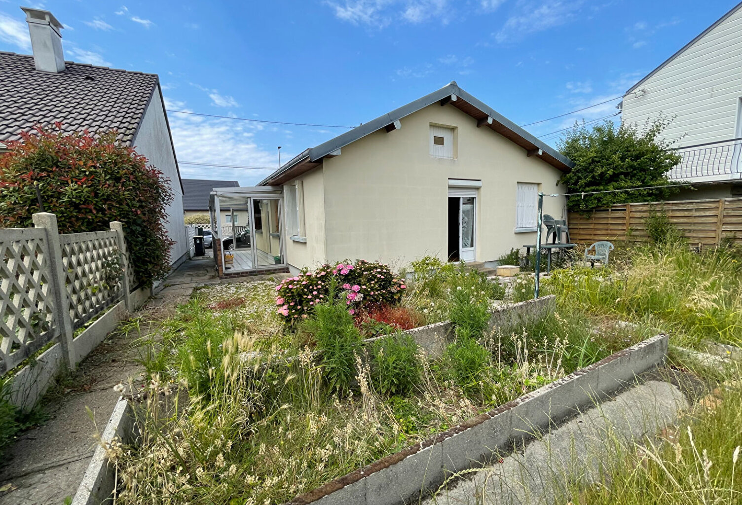 MAISON PLAIN PIED TOTAL - 2 CHAMBRES - JARDIN - GARAGE — photo 1