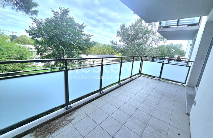 Toulouse 31500 JOLIMONT Sans frais agence Agréable T3 récent de 65.6m², terrasse de 9.55m² Très belle vue arborée parking en sous sol — photo 2