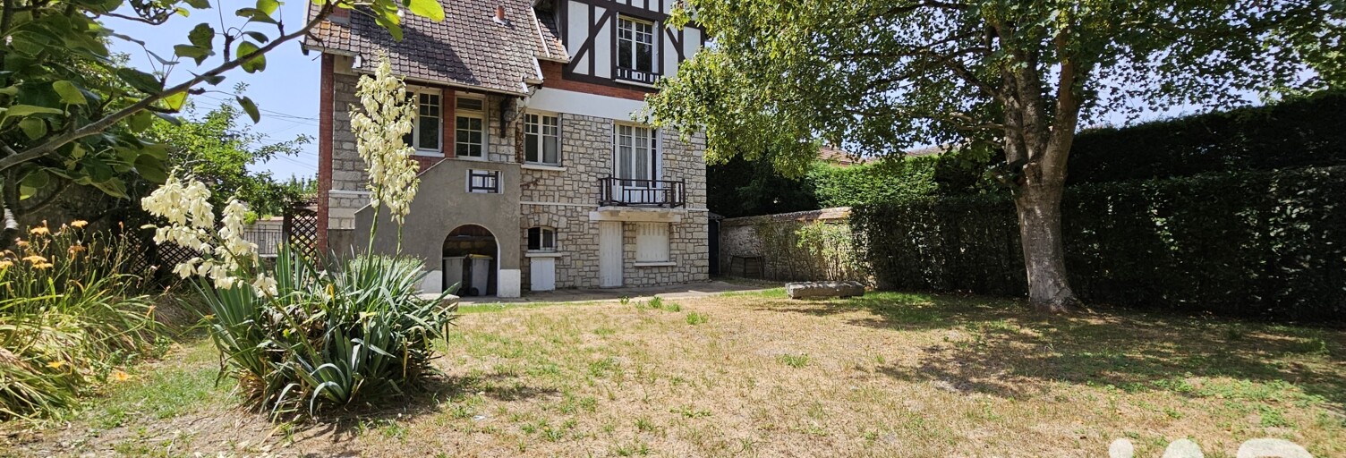 Maison 6 Pièces 140 m² à vendre à Saint-Pierre-lès-Nemours (77140)
