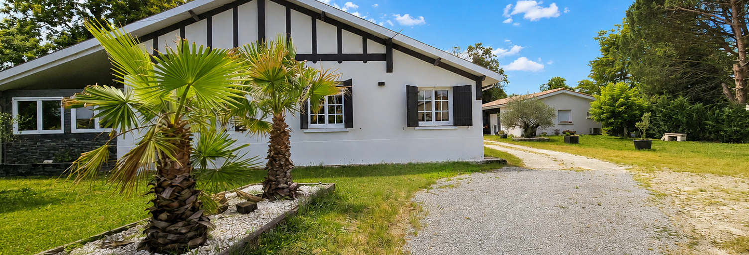 Maison 8 Pièces 214 m² à vendre à Cadaujac (33140)