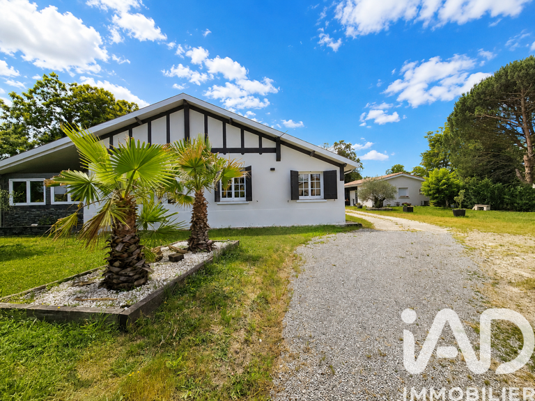 Vente Maison traditionnelle 8 pièces — photo 1