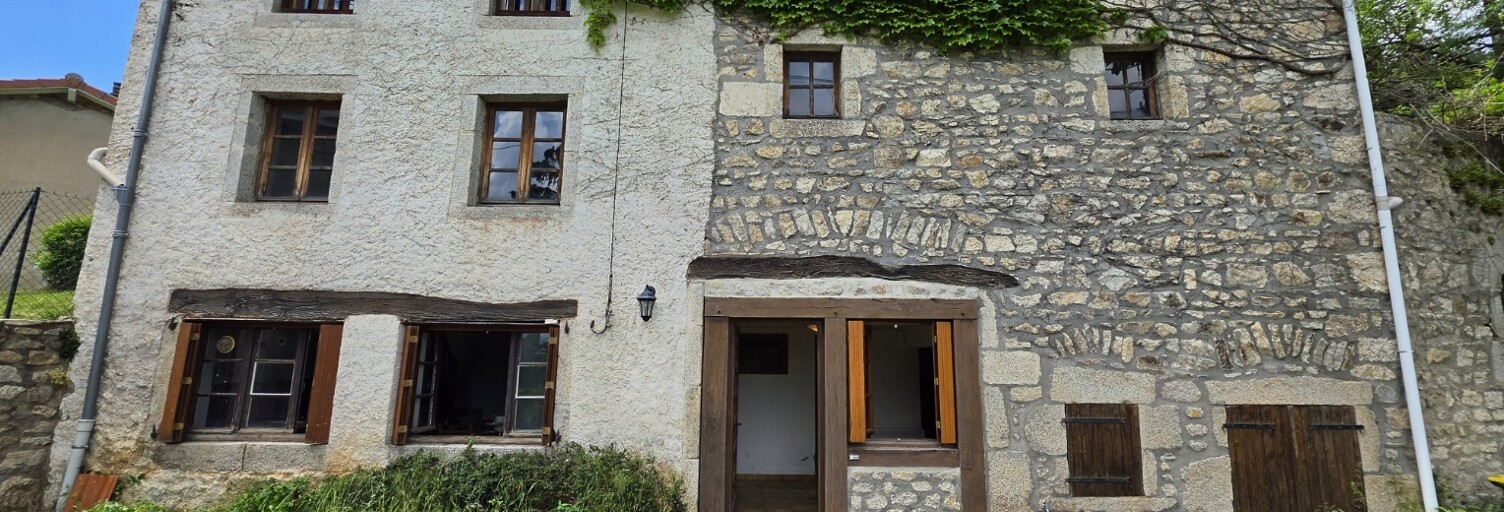 Maison 3 Pièces 106 m² à vendre à Saint-Rémy-sur-Durolle (63550)