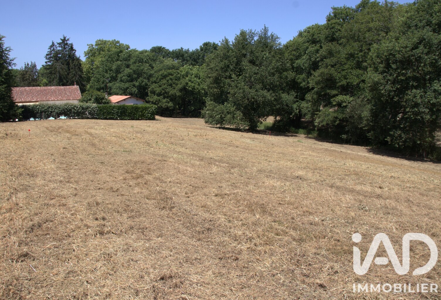 Vente Terrain 2 827 m&sup2; — photo 1
