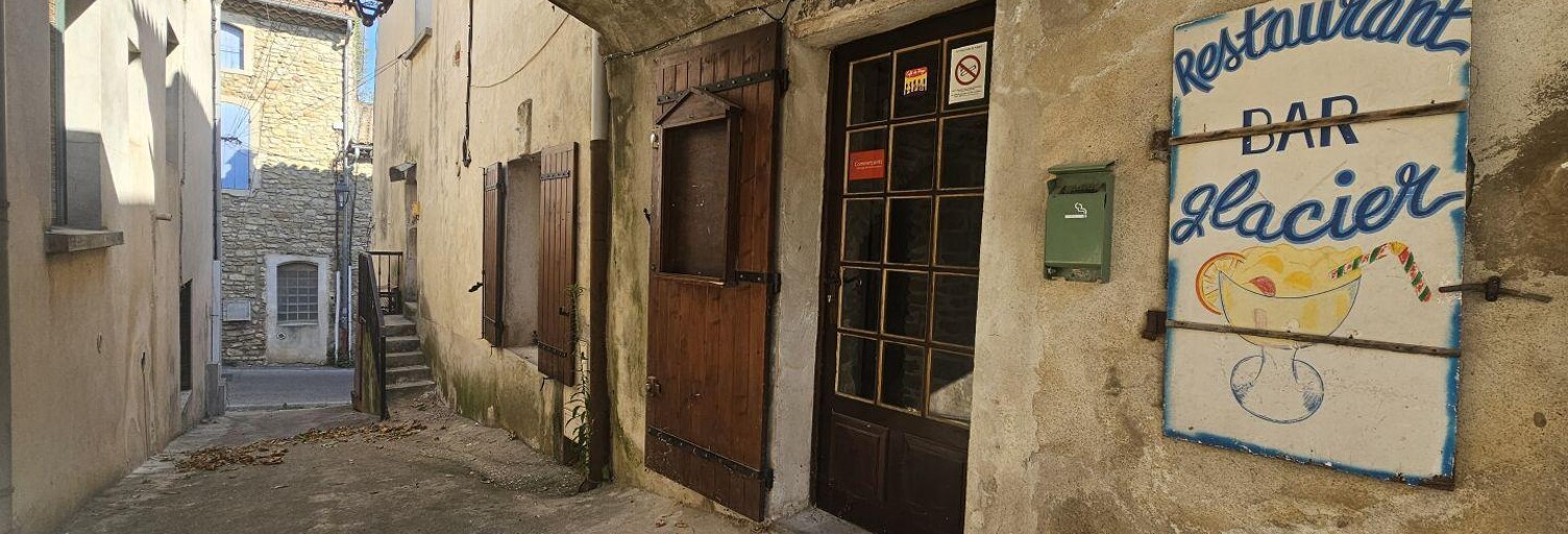 Commerce  95 m² à louer à Saint-Julien-de-Peyrolas (30760)