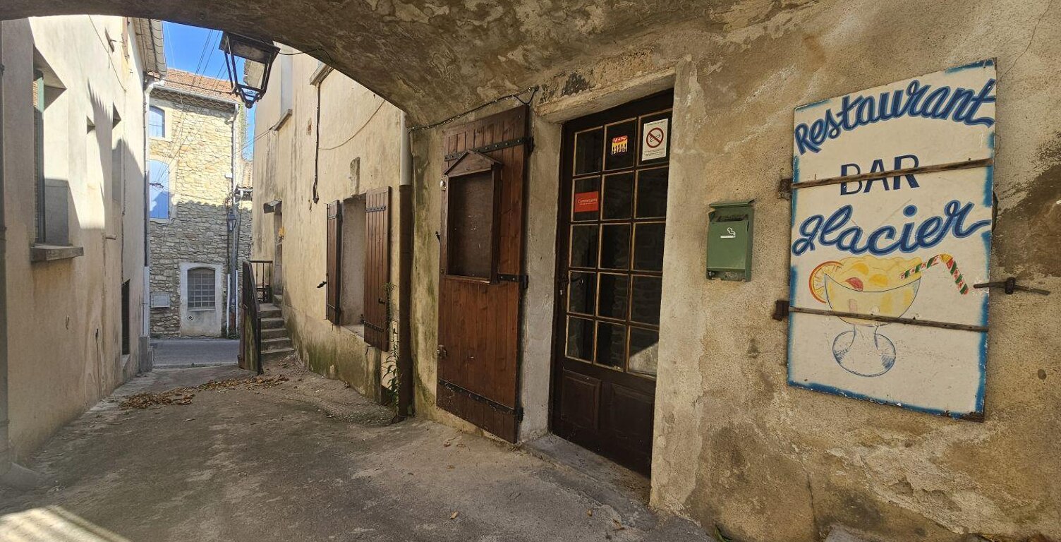 Location Restaurant 95 m&sup2; — photo 1