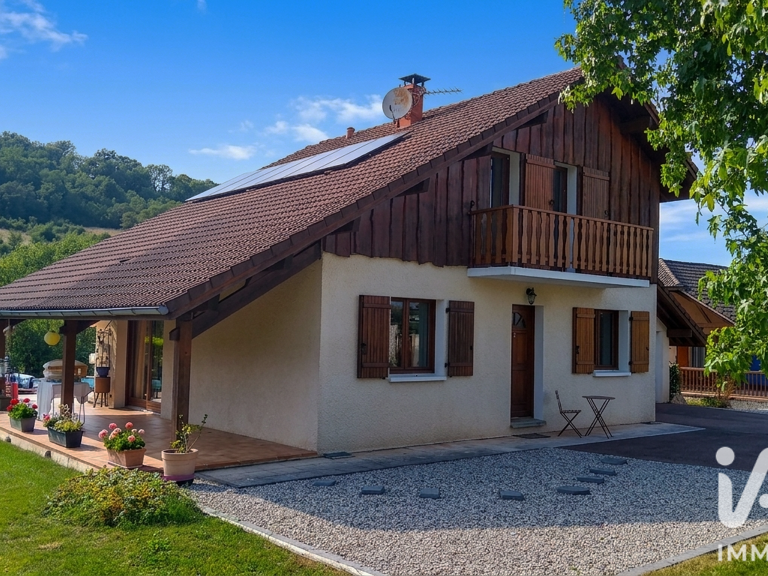 Vente Maison/villa 6 pièces — photo 1