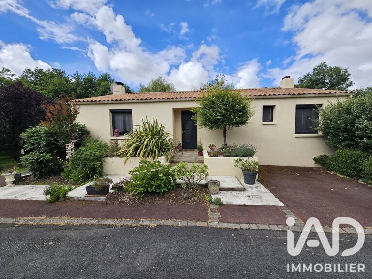 Vente Maison traditionnelle 7 pièces — photo 1