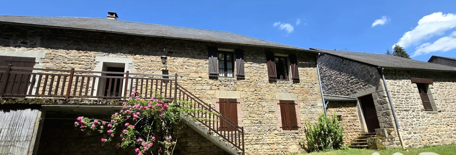 Maison 6 Pièces 110 m² à vendre à Peyrelevade (19290)