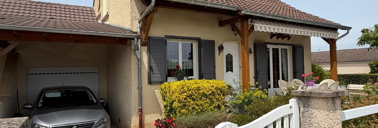 Maison 4 Pièces 121 m² à vendre à Vitry-en-Charollais (71600)