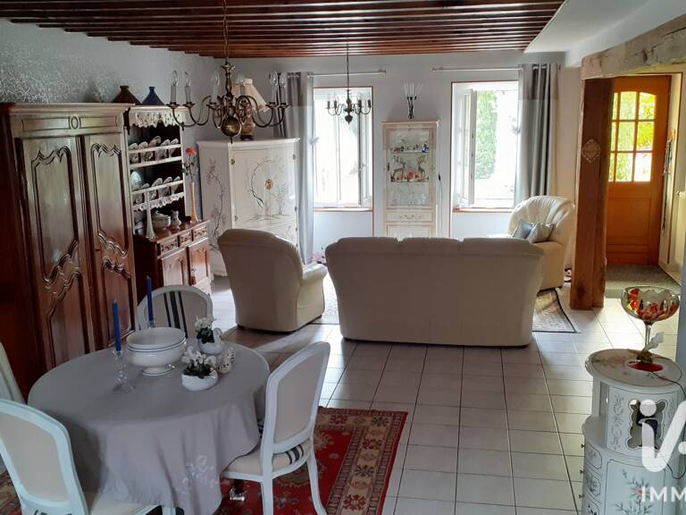 Vente Maison/villa 6 pièces — photo 1