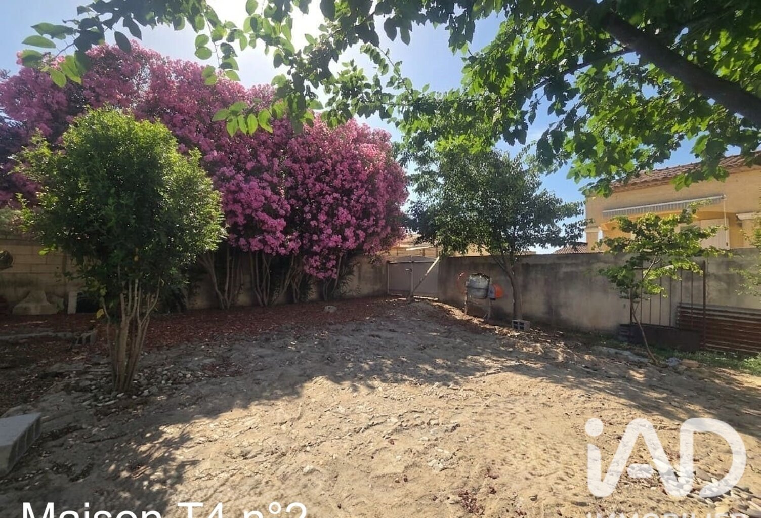 Vente Immeuble 231 m&sup2; — photo 1