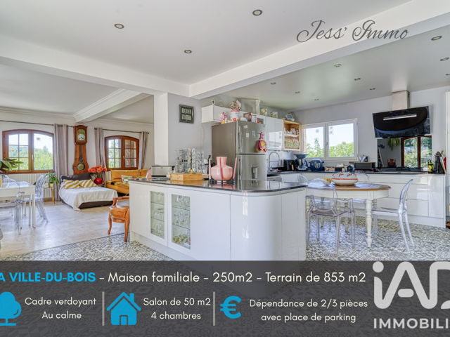 Vente Maison/villa 9 pièces — photo du bien