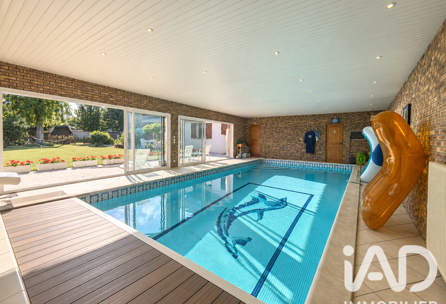 Vente Maison/villa 8 pièces — photo 1