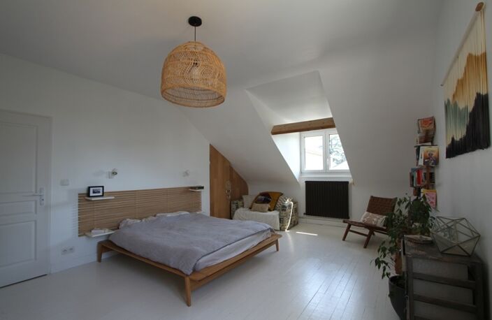 Vente maison 7 pièces 227 m² Montlouis-sur-Loire (37270) — photo 3
