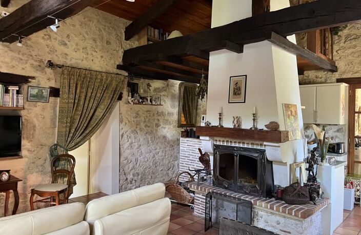 Vente maison 4 pièces 120 m² Caubon-Saint-Sauveur (47120) — photo 2