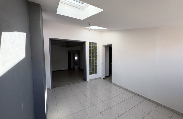 Maison de ville de 4 pièces principales — photo 2