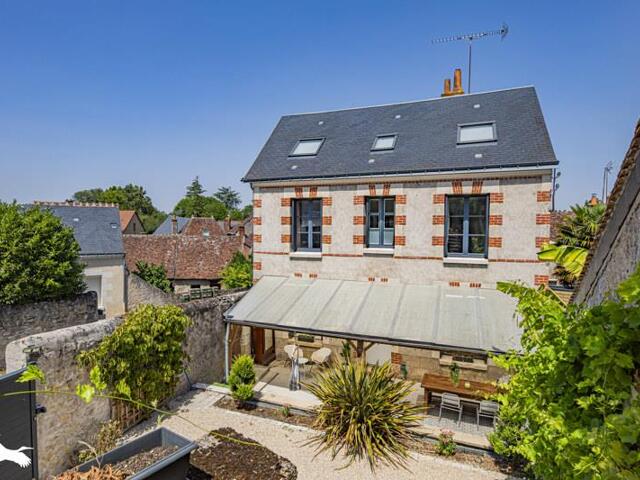 Maison proposé à Chargé