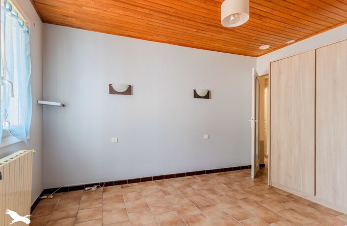 Maison en pierre de 3 pièces principales — photo 3