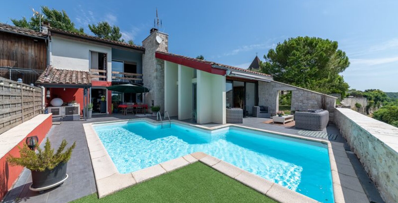 Maison de ville de 4 pièces principales — photo 1