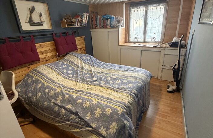Vente Maison de ville 4 pièces — photo 2